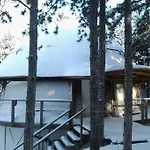 Cozy With Forest View & Bath - 10min Drive To Black Sea Apartmán