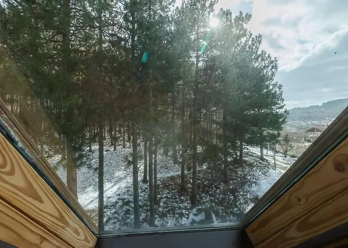 Cozy With Forest View & Bath - 10min Drive To Black Sea * 바르나